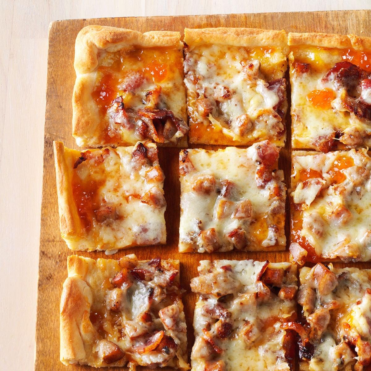 Brat & Bacon Appetizer Pizza