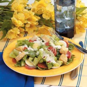 Quick Pepperoni Caesar Salad