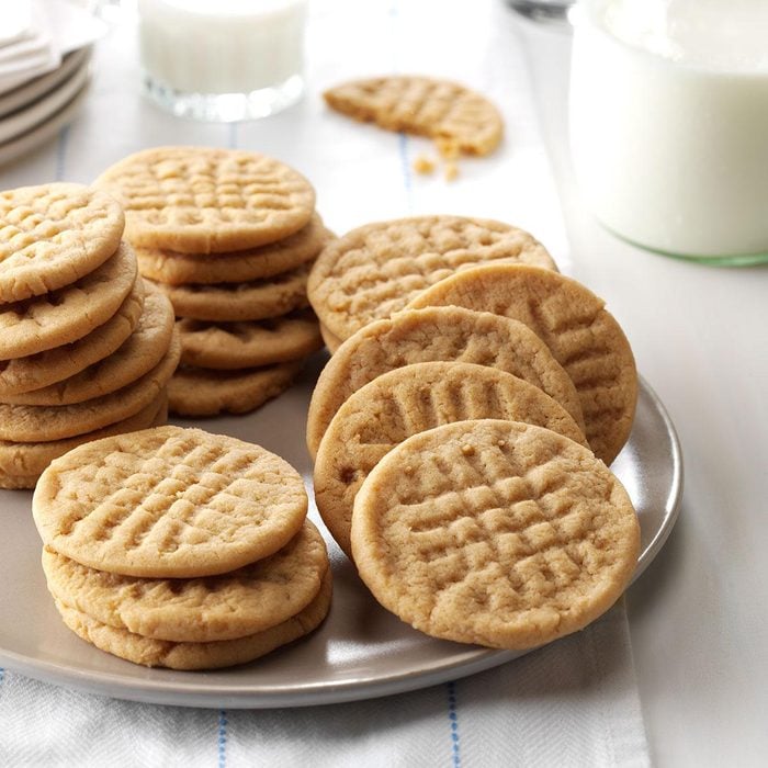 Low-Fat Peanut Butter Cookies