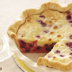 Sour Cream Cherry Pie