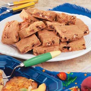 Candy Bar Cookie Squares