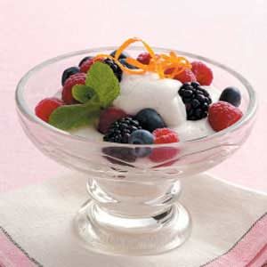 Chantilly Fruit Topping