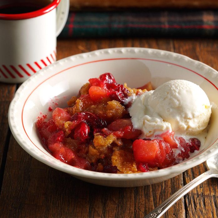 Classic Apple Cranberry Crisp