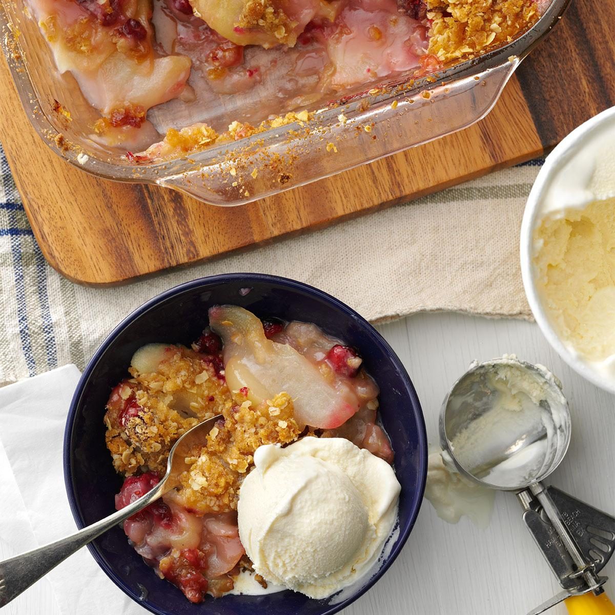 Cranberry-Pear Apple Crisp