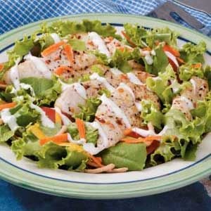 Grilled Chicken Salad with Carrots and Chow Mein Noodles
