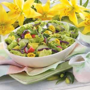 Daylily Salad