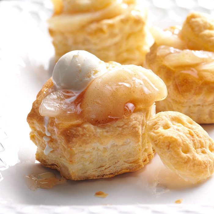 Puffed Apple Pastries