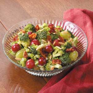 Fresh Grape Broccoli Salad