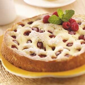 Low-Fat Raspberry Cream Cheese Coffee Cake