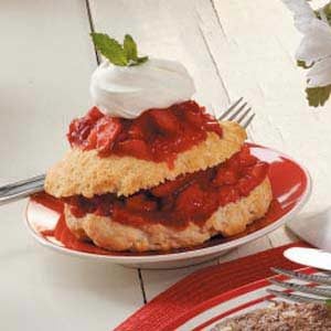 Easy Strawberry Shortcake