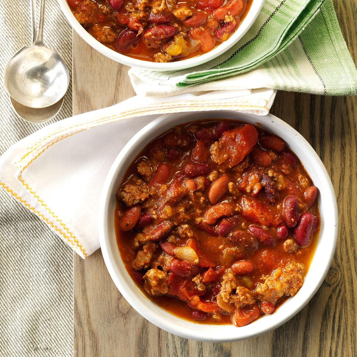 Sandy's Slow-Cooked Chili Recipe: How to Make It