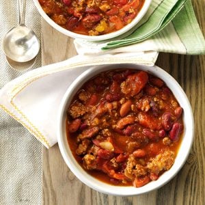 Sandy’s Slow-Cooked Chili