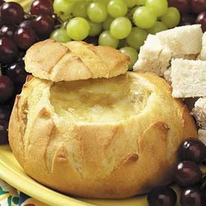 Baked Brie with Roasted Garlic