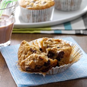 Chocolate Chip Oatmeal Muffins