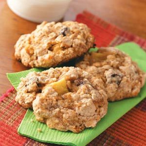 Apple Oatmeal Cookies