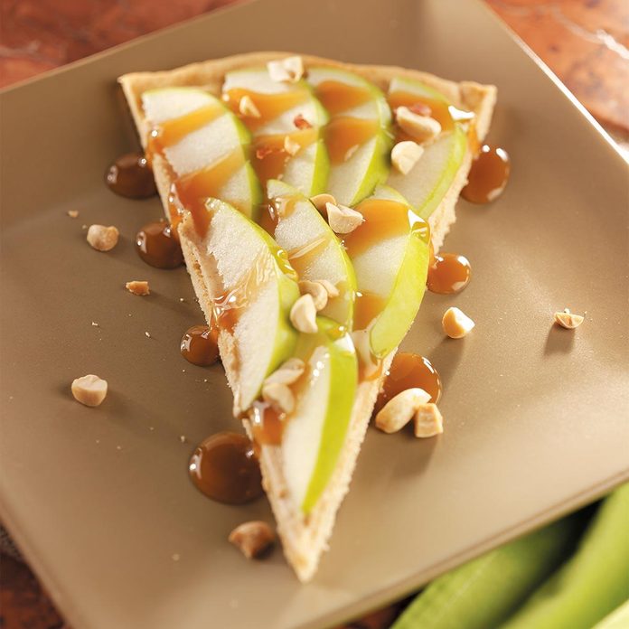 Caramel Apple Dessert Pizza