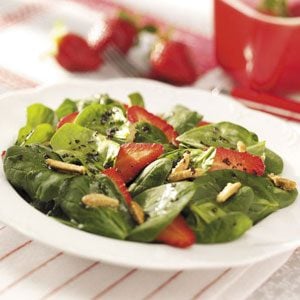 Strawberry Spinach Salad with Raspberry Dressing