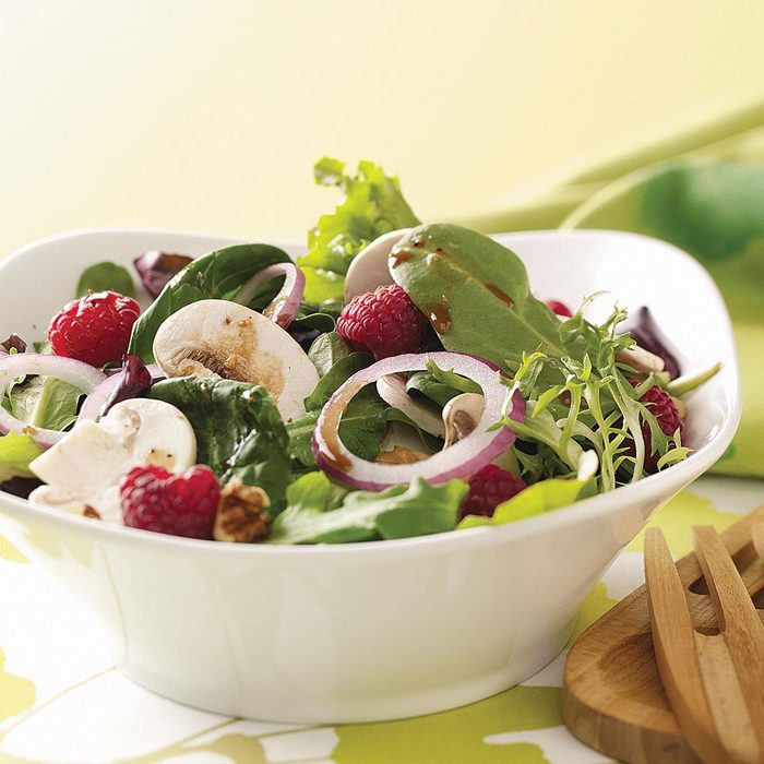 Summer Salad with Lemon Vinaigrette