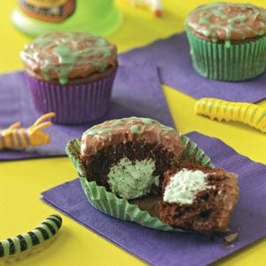 Slime-Filled Cupcakes