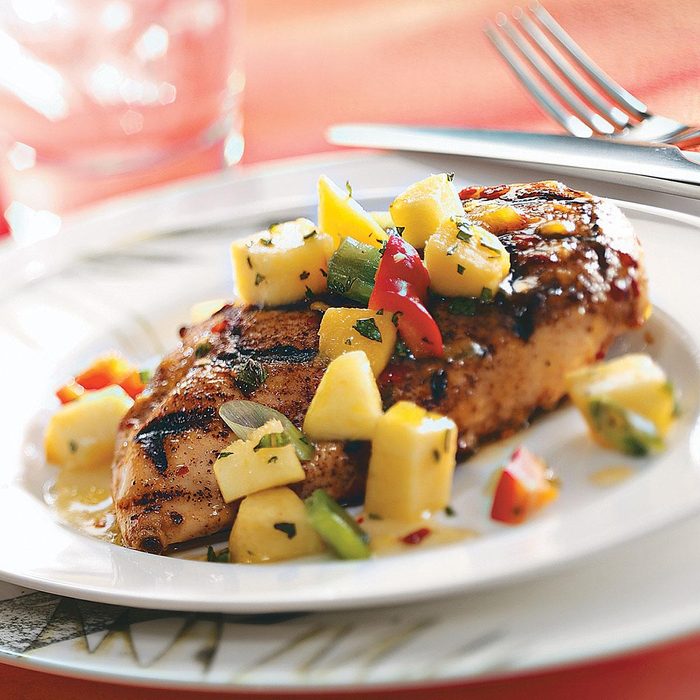 Spicy Chicken Breasts with Pepper Peach Relish