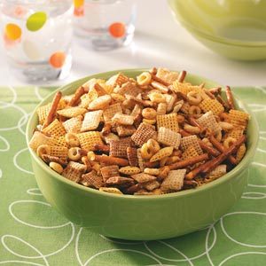 Healthy Party Snack Mix