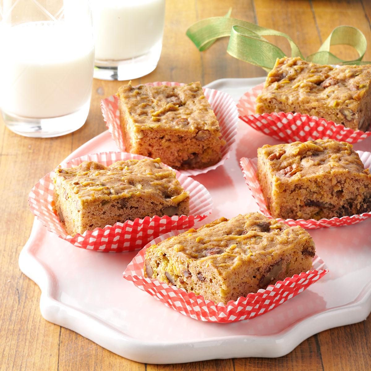 Inspired by Apples to Apples: Chunky Apple Snack Cake