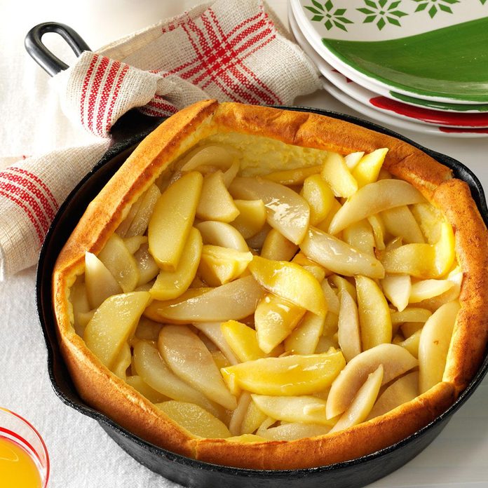 Apple-Pear Puff Pancake Recipe: How to Make It | Taste of Home
