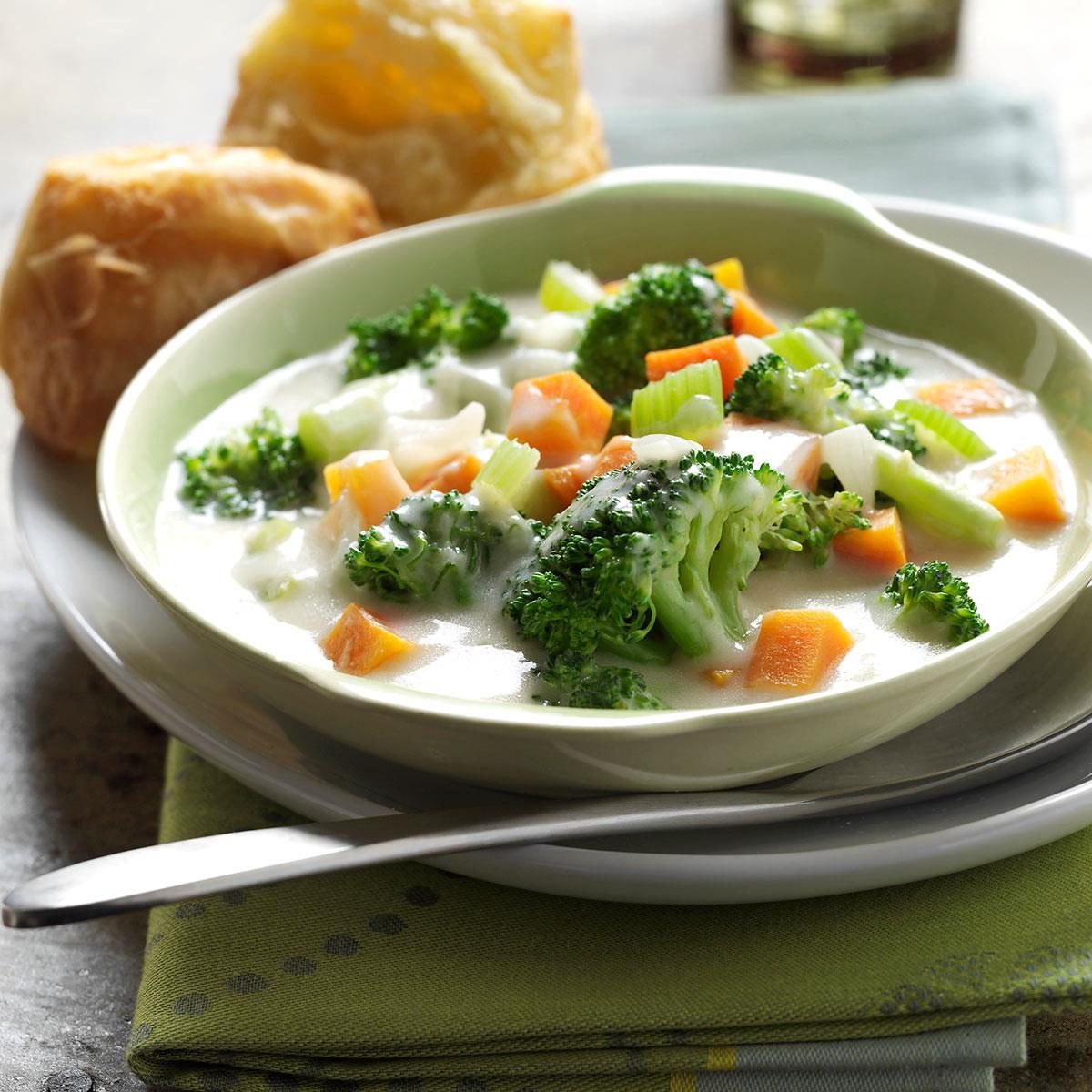 Best Broccoli Soup Recipe: How to Make It