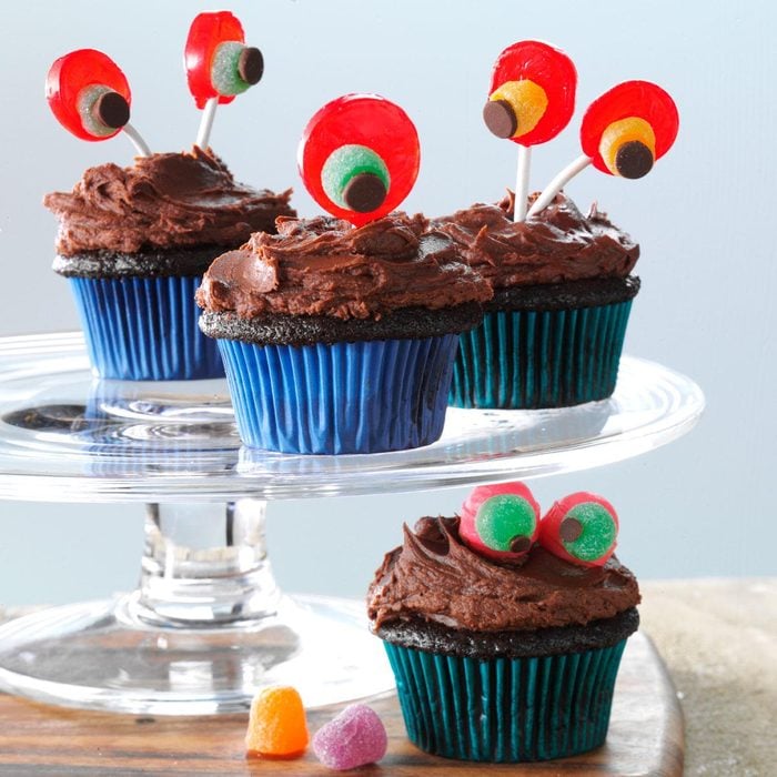 Devil's Food Cupcakes with Chocolaty Frosting