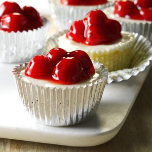 Cherry Cheese Cupcakes