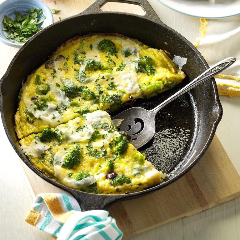 Mediterranean Broccoli & Cheese Omelet Recipe: How to Make It