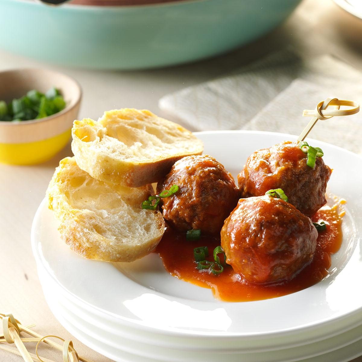 Wyoming: Slow Cooker Sweet and Sour Meatballs