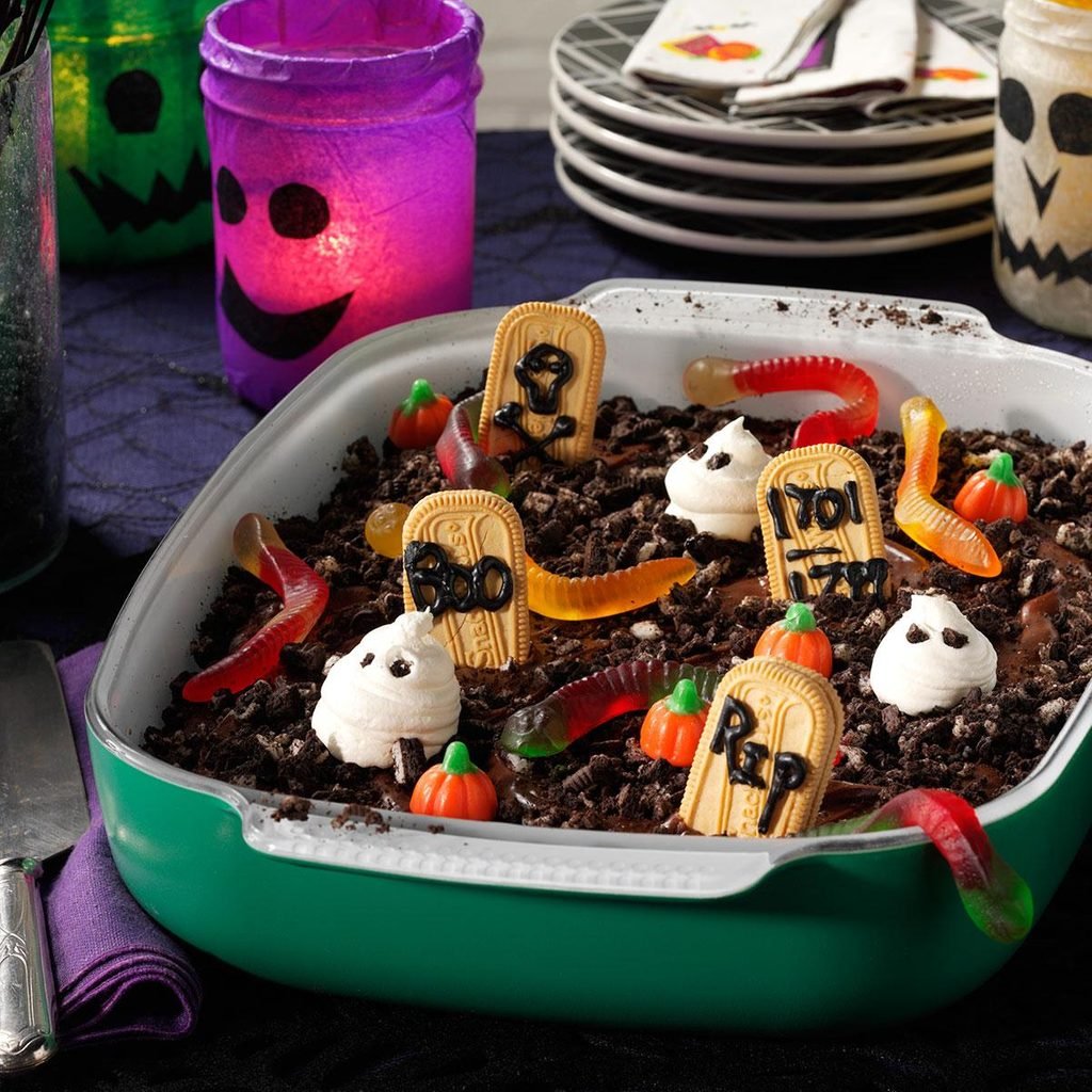 Graveyard Cake