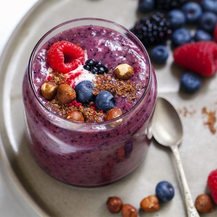 Berry smoothie, flaxseed