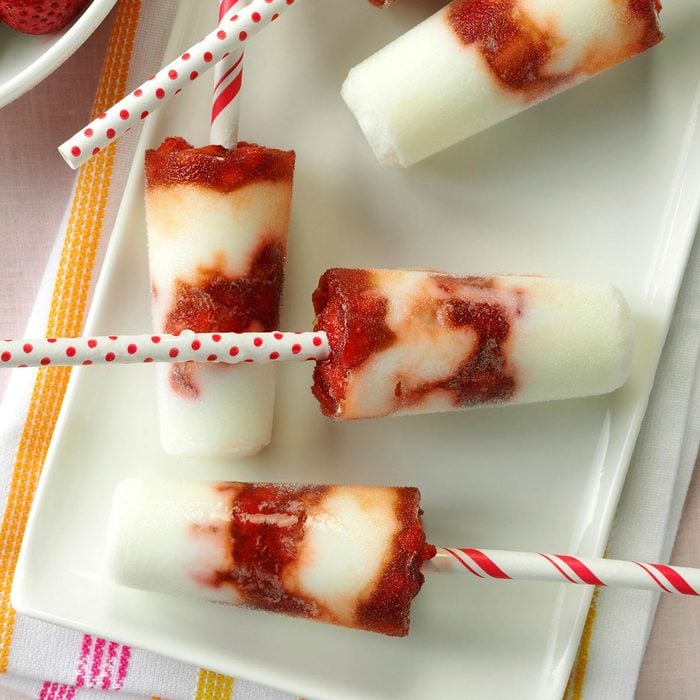 Strawberry-Rosemary Yogurt Pops