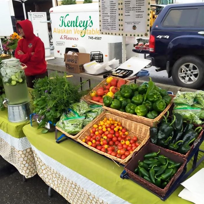 farmers best market hours