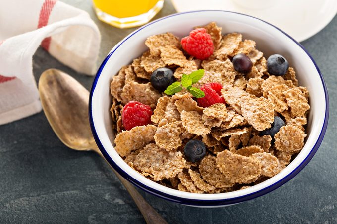 Multigrain wholewheat healthy cereals with fresh berry for breakfast