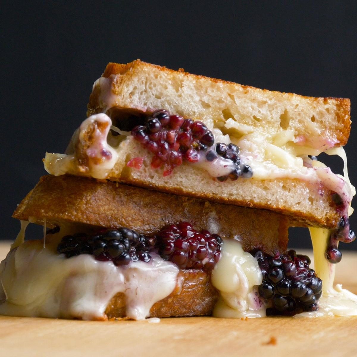 Blackberry Grilled Cheese Sandwich Exps Tmbstk18 229388 A03 12  3b 2