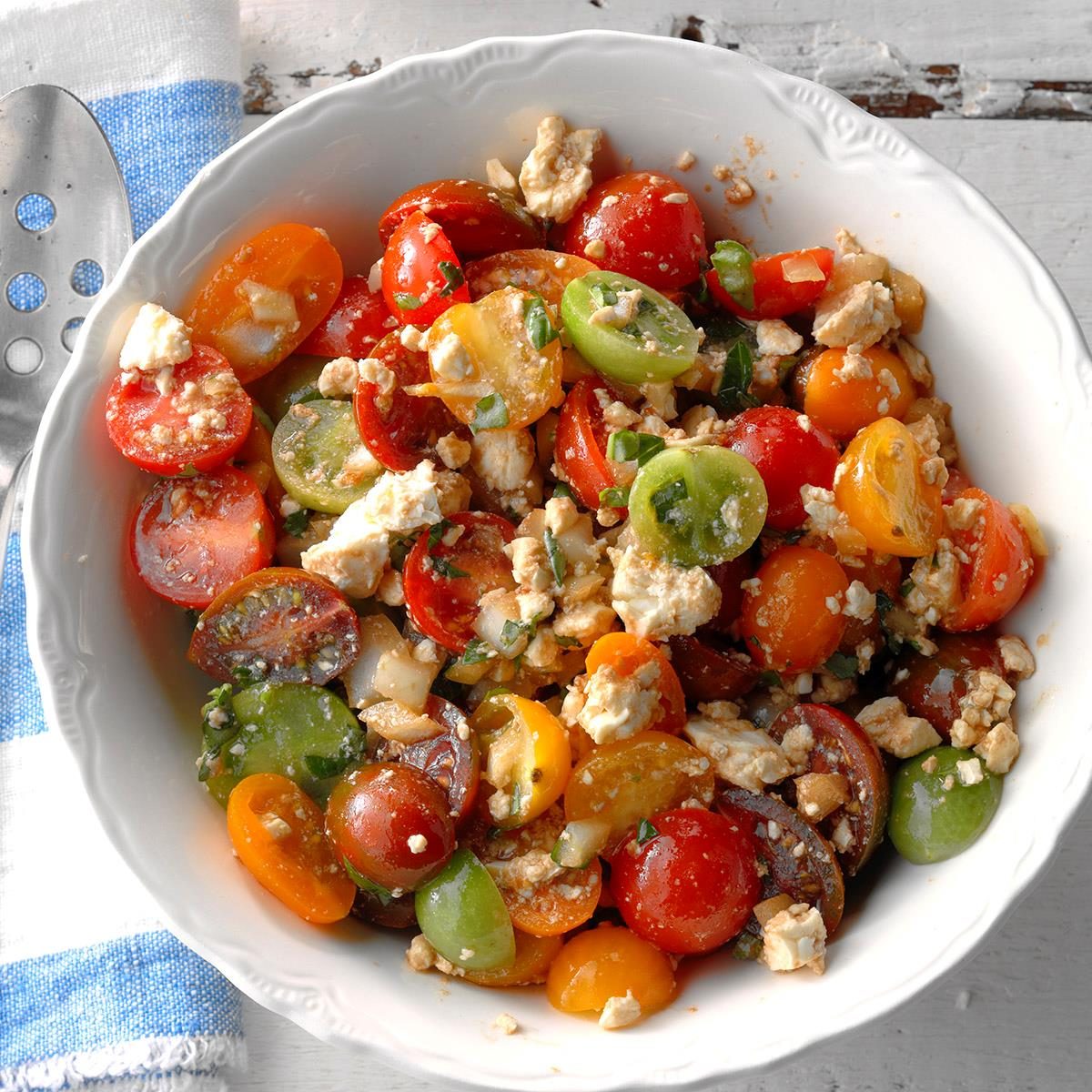 Tomato Feta Salad Recipe: How to Make It