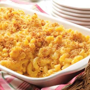 Baked Mac and Cheese with Bread Crumbs