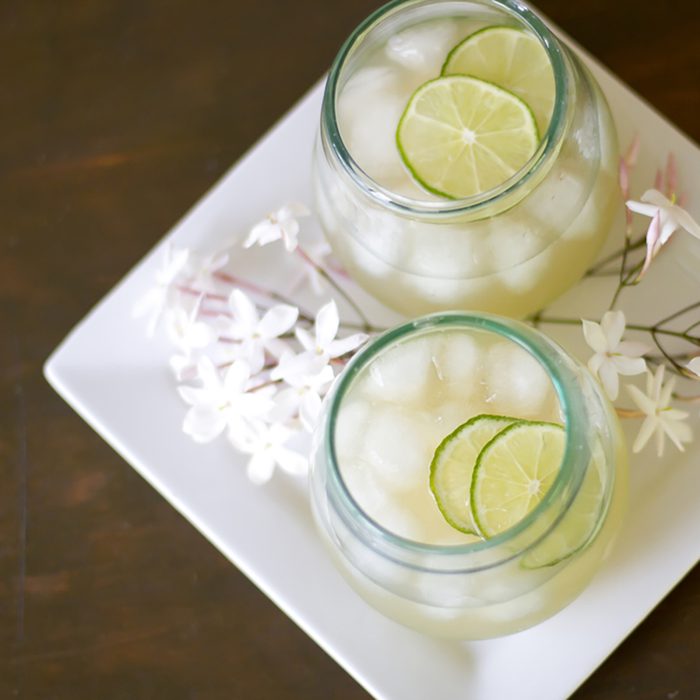 Ginger soda with lime, ginger ale, and agave syrup.; Shutterstock ID 142341577; Job (TFH, TOH, RD, BNB, CWM, CM): TOH