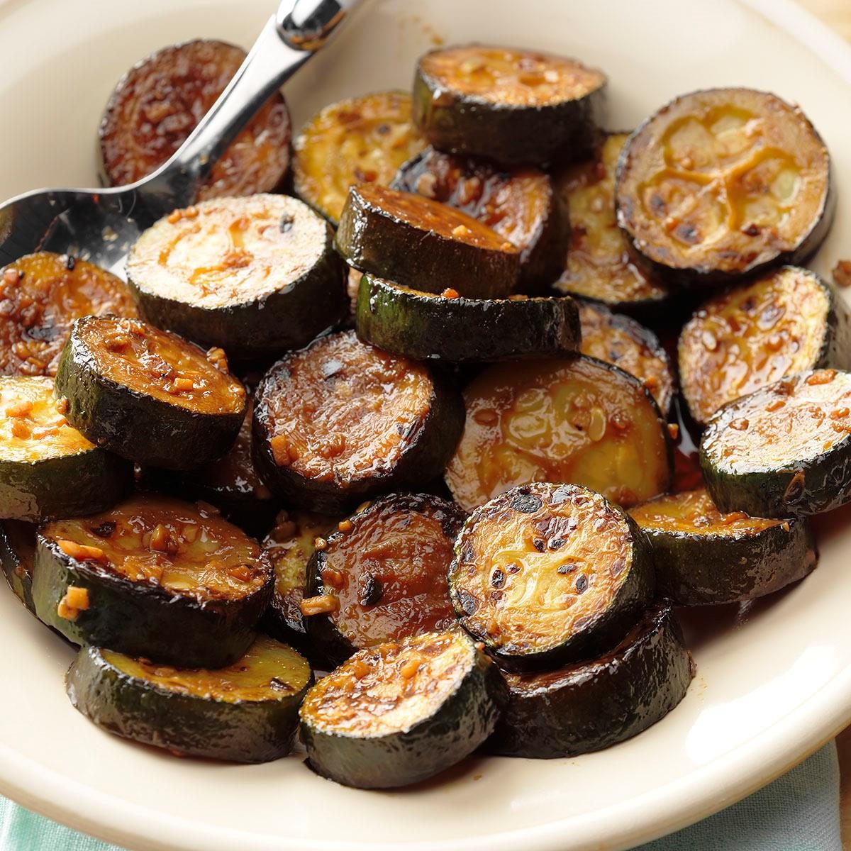 Balsamic Glazed Zucchini Exps Thjj18 51703 B01 31 2b 3