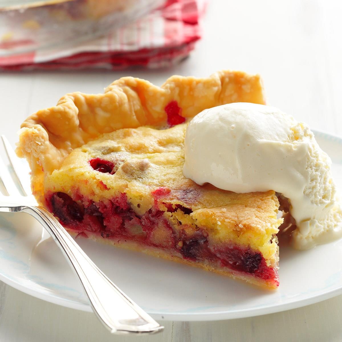 Cranberry And Walnut Pie Exps Cwon17 206461 B06 09 1b 13