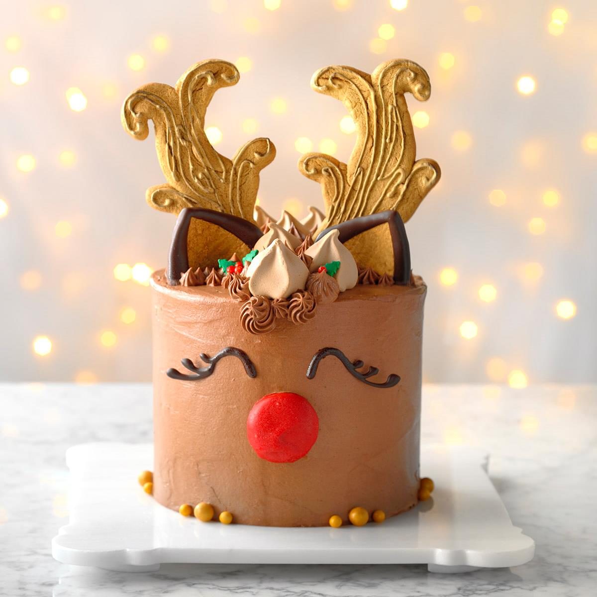 Iowa: Reindeer Cake