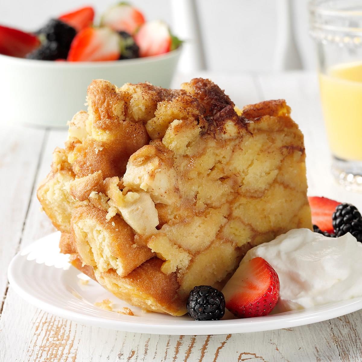 Slow-Cooker Doughnut Breakfast Bake