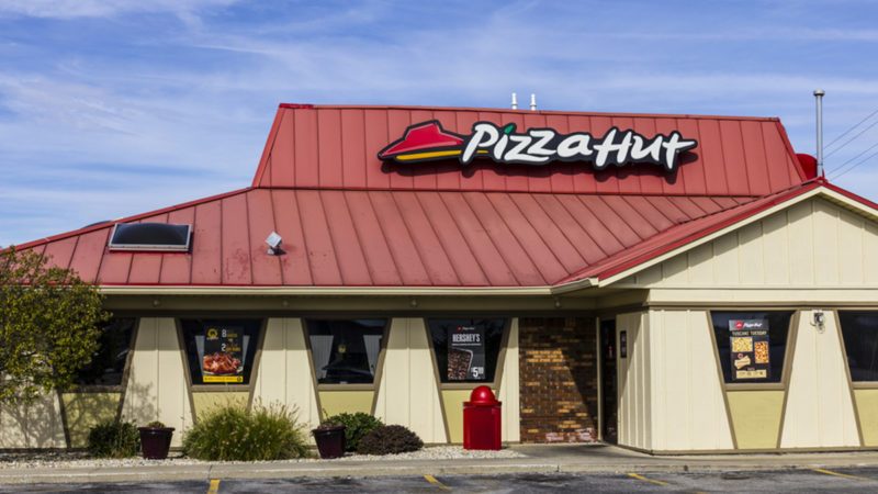 Pizza Hut Is Closing up to 500 Dine-In Locations | Taste of Home