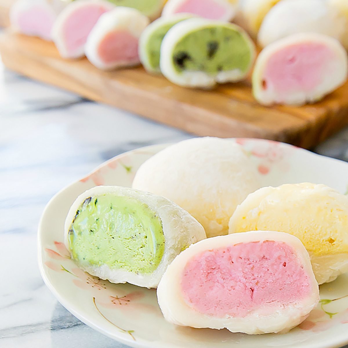 https://www.tasteofhome.com/wp-content/uploads/2018/06/mochi-ice-cream-34.jpg