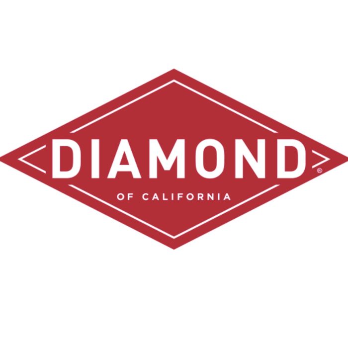 diamond nuts logo