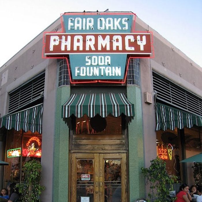 Fair Oaks Pharmacy & Soda Fountain