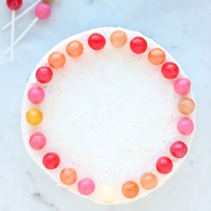 Cake with lollipop decorations